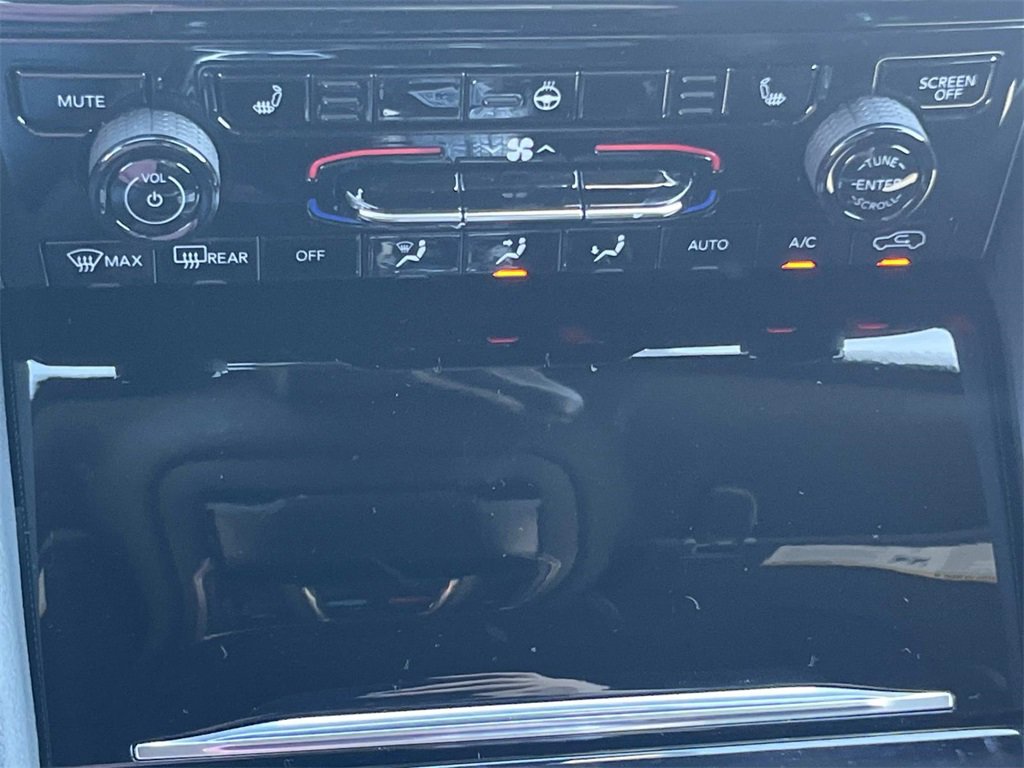 New 2025 Jeep Grand Cherokee Laredo X w/ Luxury Tech Group I image 24