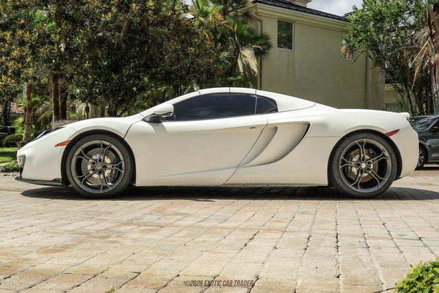 Used 2014 McLaren MP4-12C Spider RWD image 18
