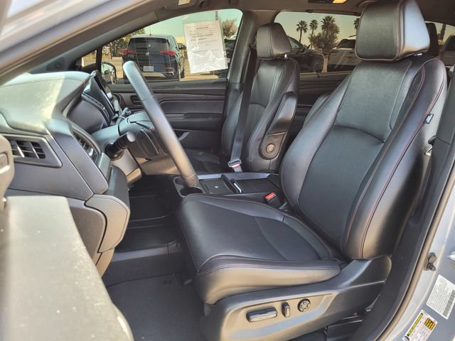 Used 2025 Honda Odyssey Sport-L image 16