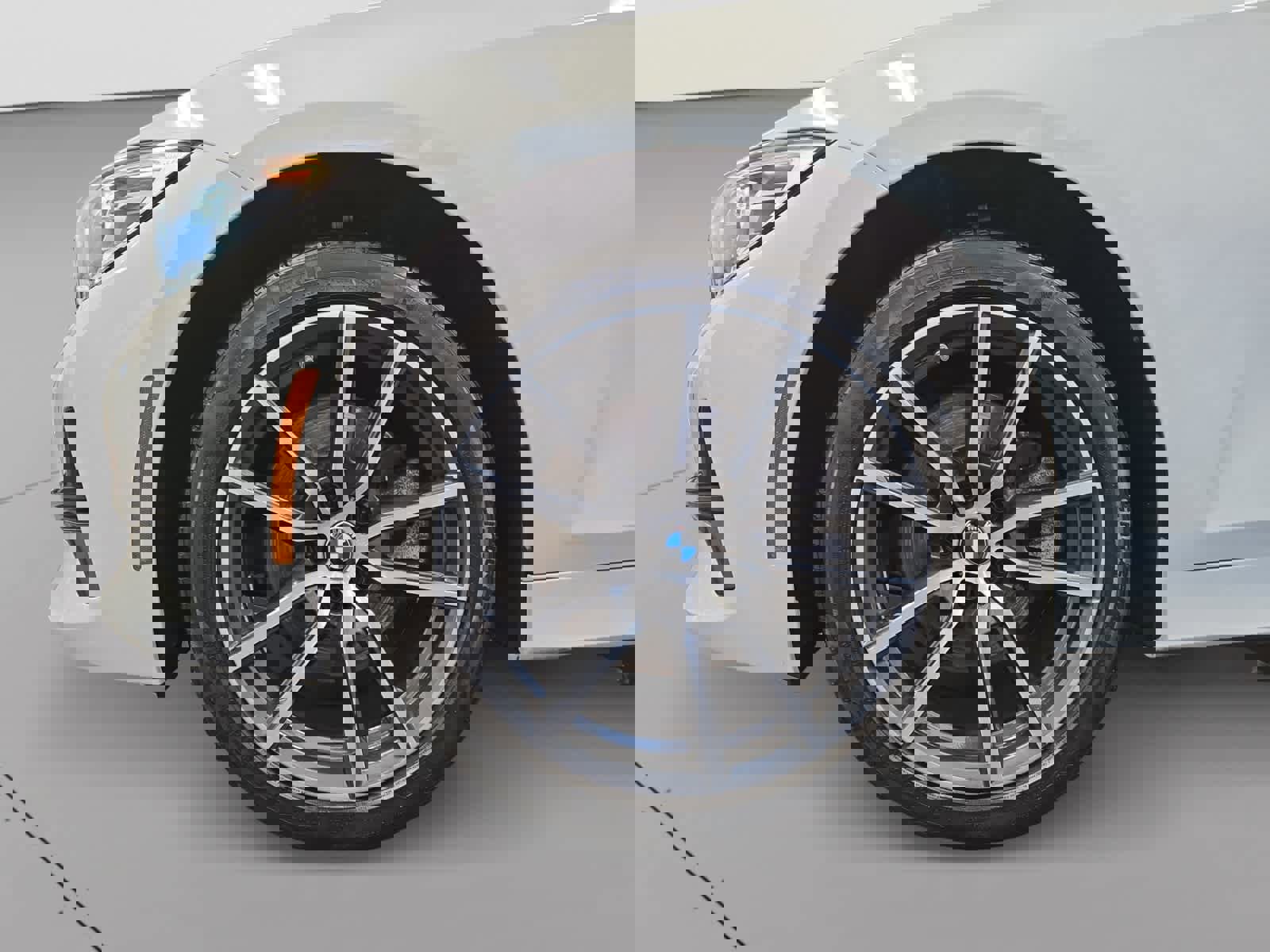 Used 2022 BMW 330i xDrive Sedan w/ Driving Assistance Package image 9