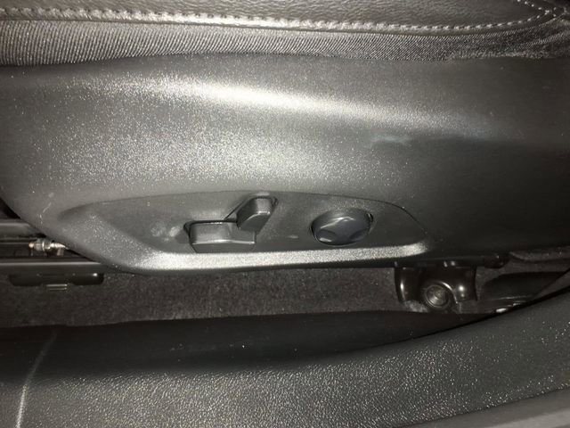 Used 2024 Jeep Compass Limited image 15