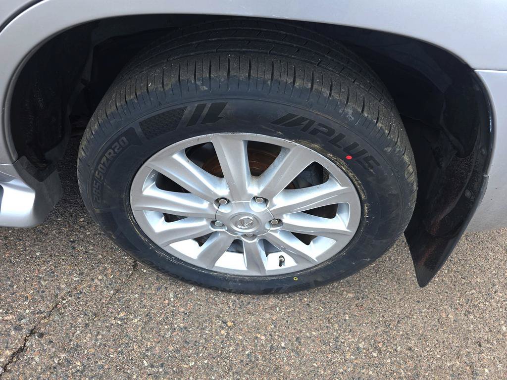 Used 2010 Lexus LX 570 4WD image 40