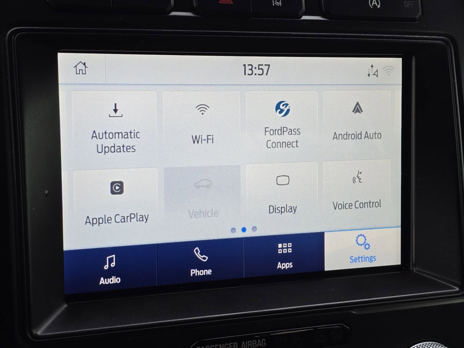 Used 2021 Ford Expedition XLT w/ Equipment Group 202A image 4