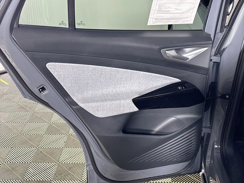 Certified 2024 Volkswagen ID.4 2WD image 20