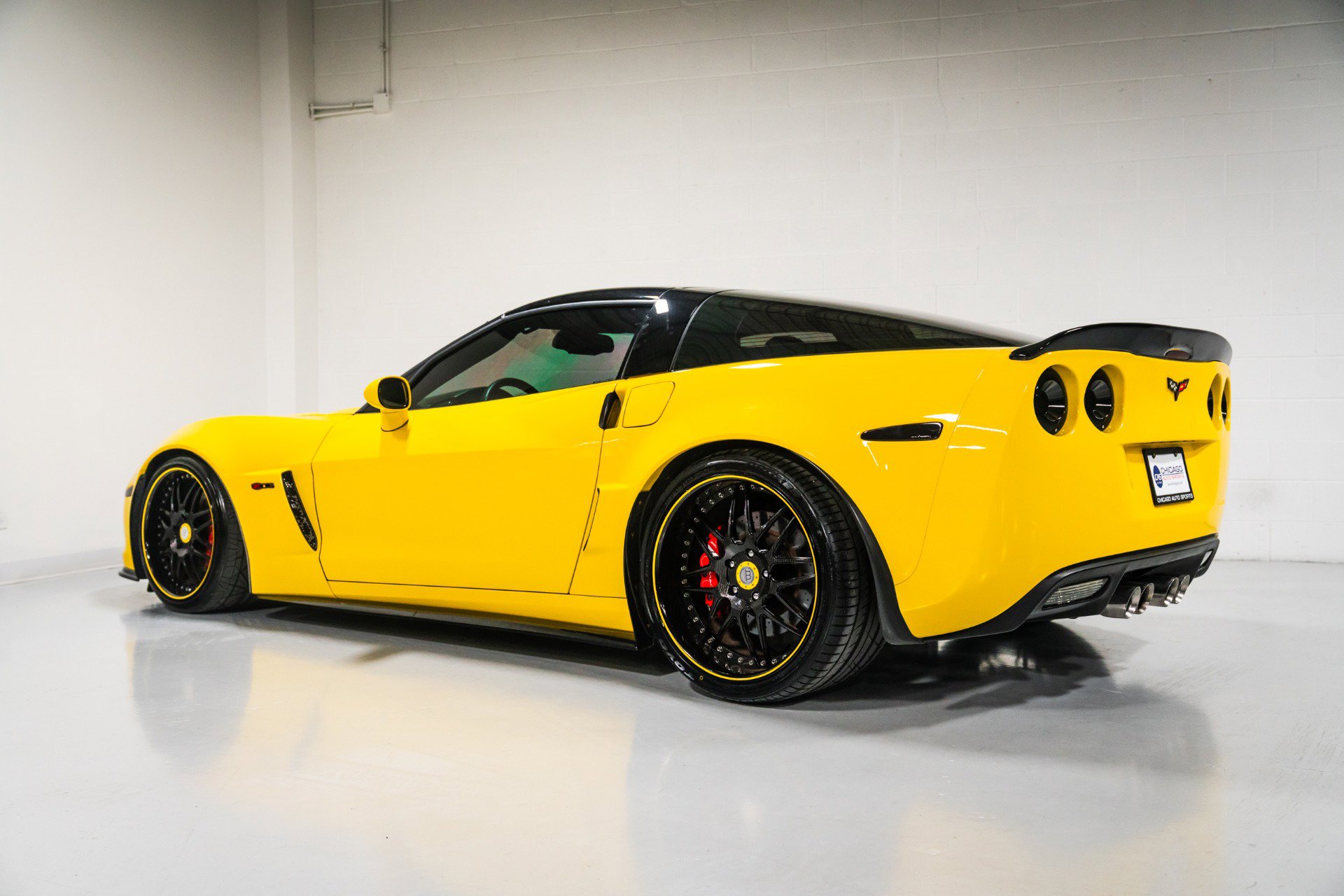 Used 2006 Chevrolet Corvette Z06 w/ Preferred Equipment Group image 5