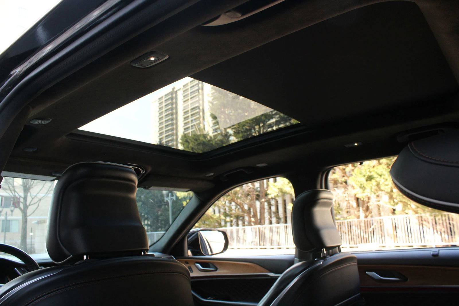 Used 2021 Jeep Grand Cherokee L Summit image 19