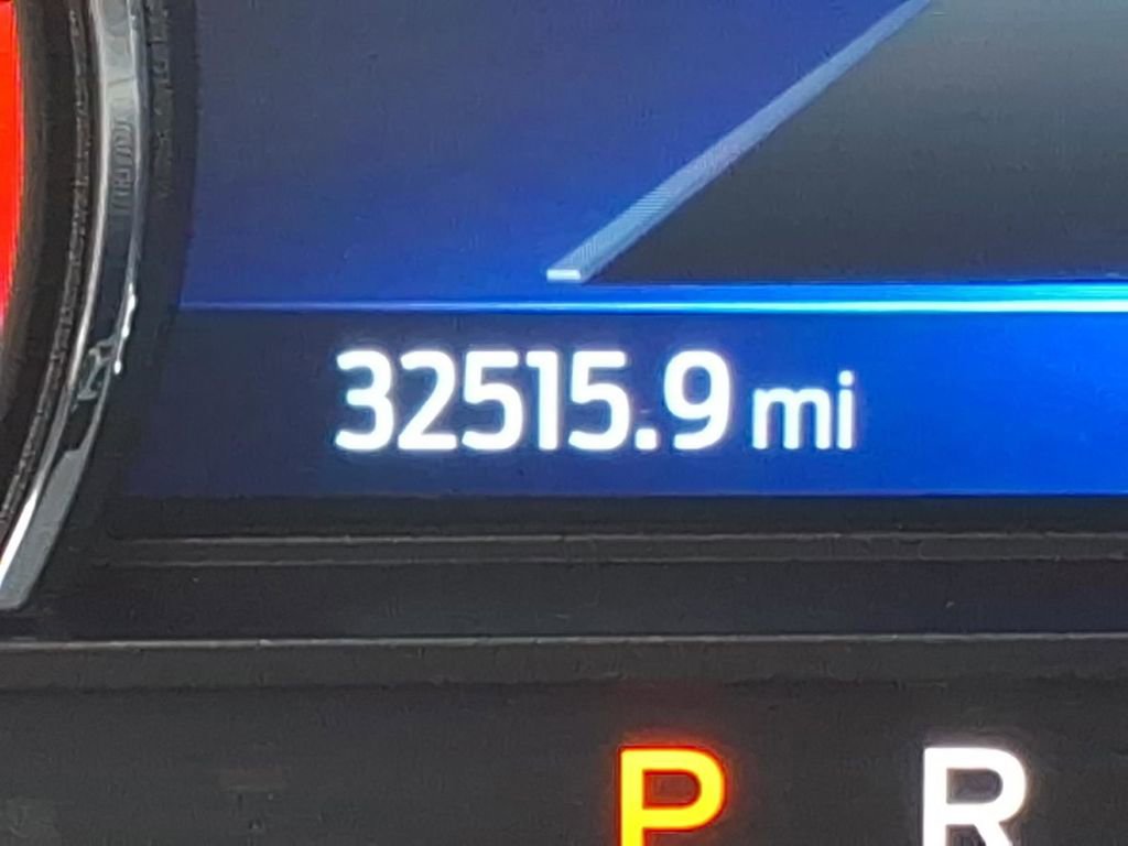 Used 2023 Ford Explorer XLT w/ Equipment Group 202A AWD/4WD image 27