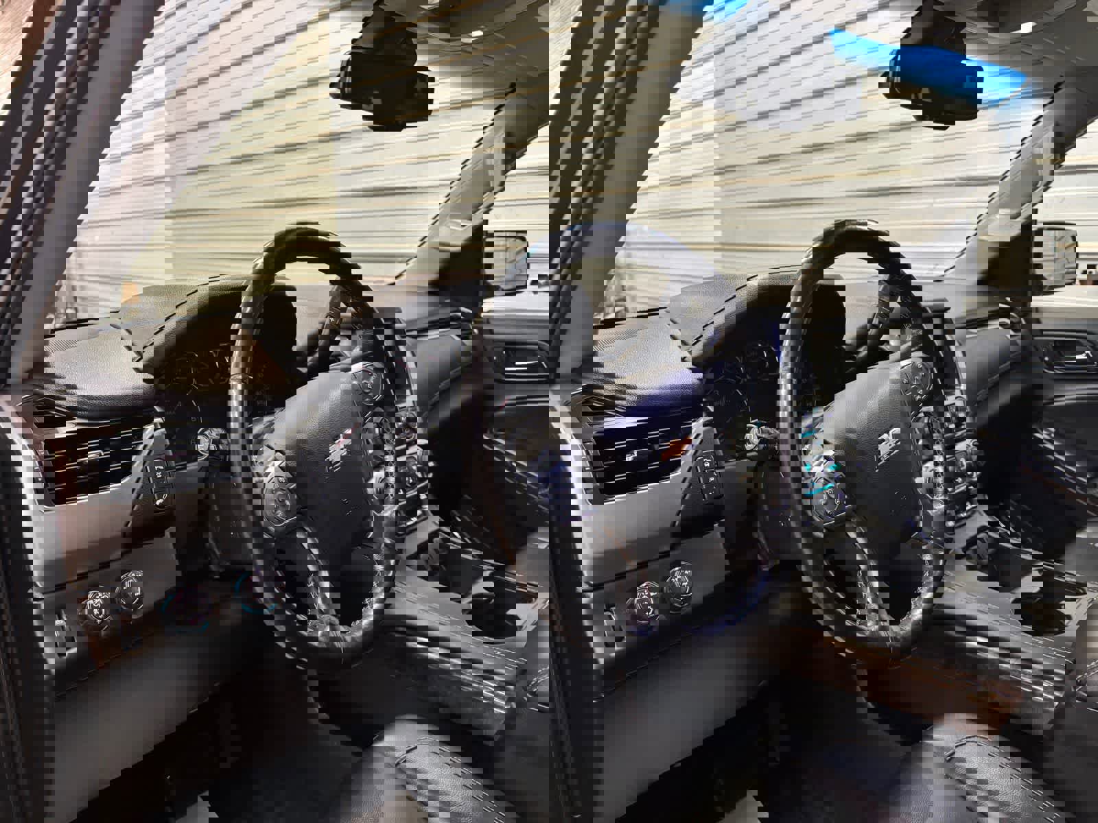 Used 2018 Chevrolet Tahoe LT w/ Luxury Package AWD/4WD image 12