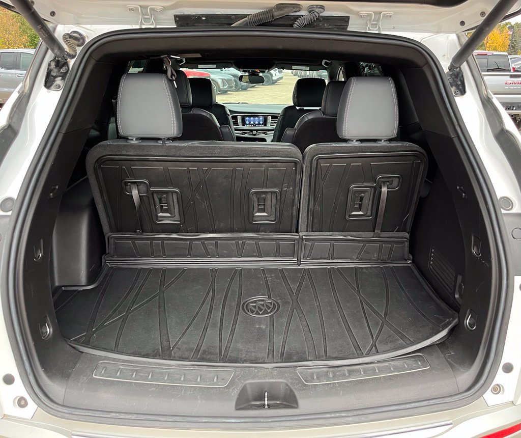 Used 2022 Buick Enclave Essence w/ Trailering Package, 5000 lbs. AWD/4WD image 12