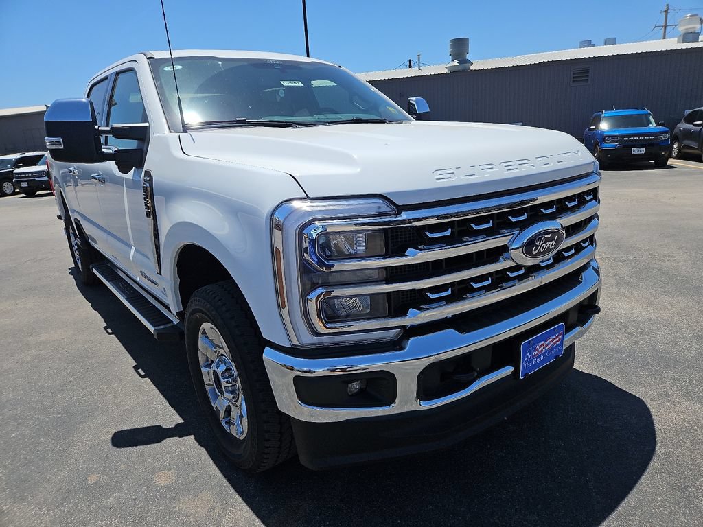 New 2026 Ford F250 Lariat w/ Chrome Package AWD/4WD image 2