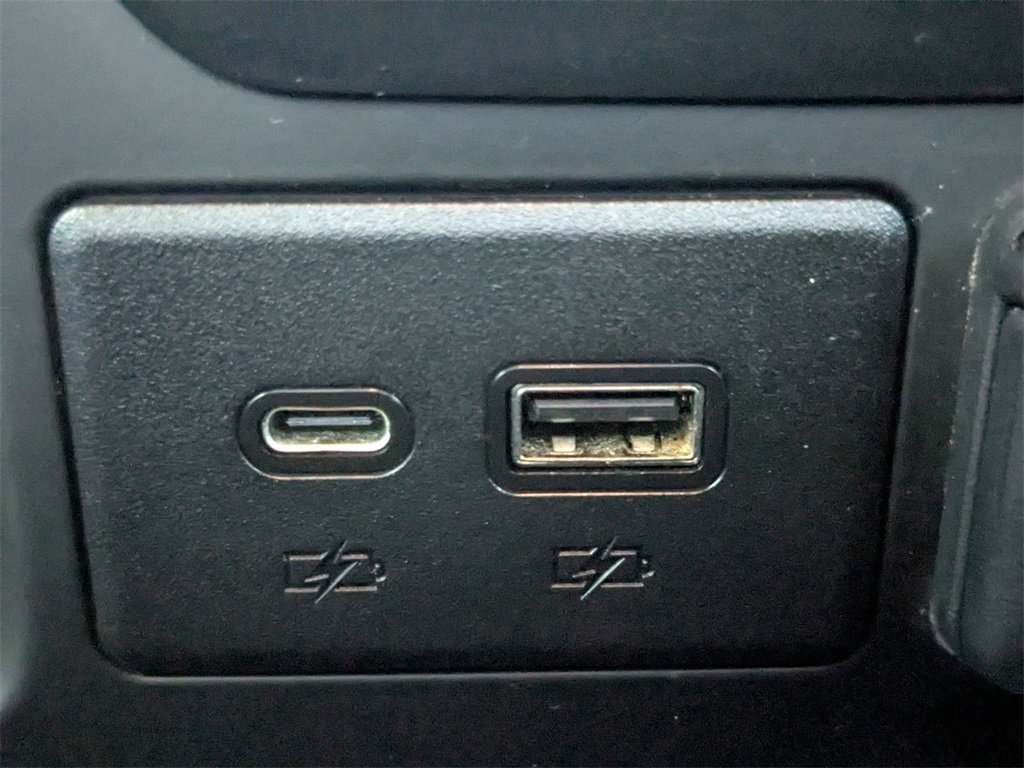 Used 2021 Chevrolet Silverado 1500 LT Trail Boss w/ Bed Protection Package image 14