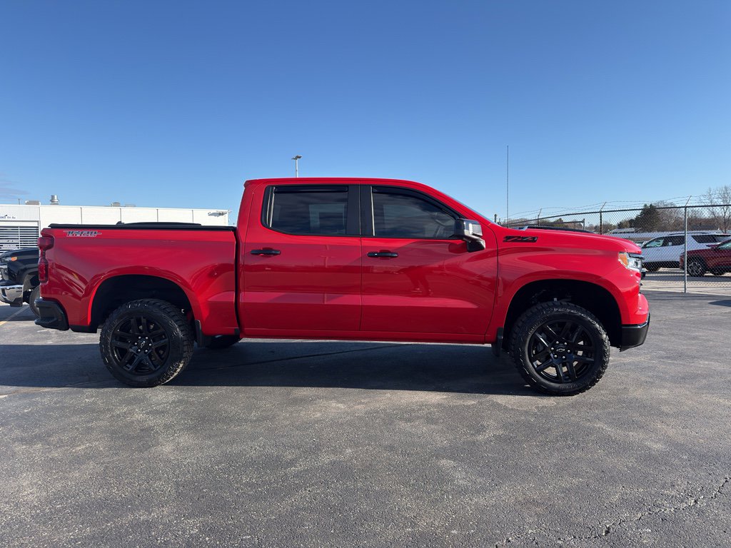 Used 2024 Chevrolet Silverado 1500 LT Trail Boss w/ LT Trail Boss Premium Package image 4