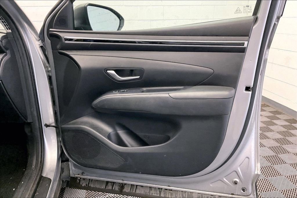 Used 2022 Hyundai Tucson SEL FWD image 21
