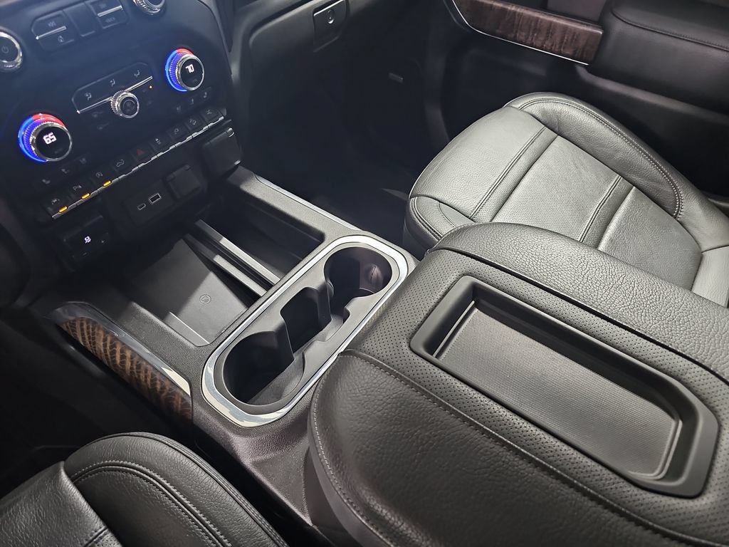Certified 2021 GMC Sierra 1500 Denali w/ Denali Ultimate Package AWD/4WD image 30