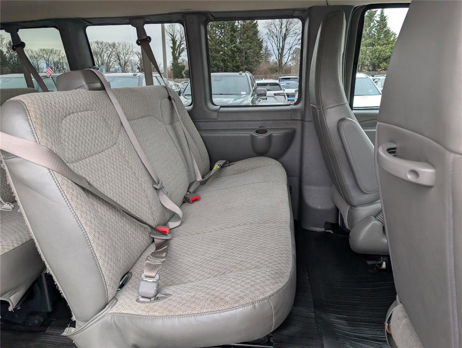Used 2023 Chevrolet Express 3500 LS RWD image 12