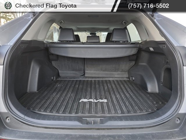 Used 2024 Toyota RAV4 XLE Premium image 16