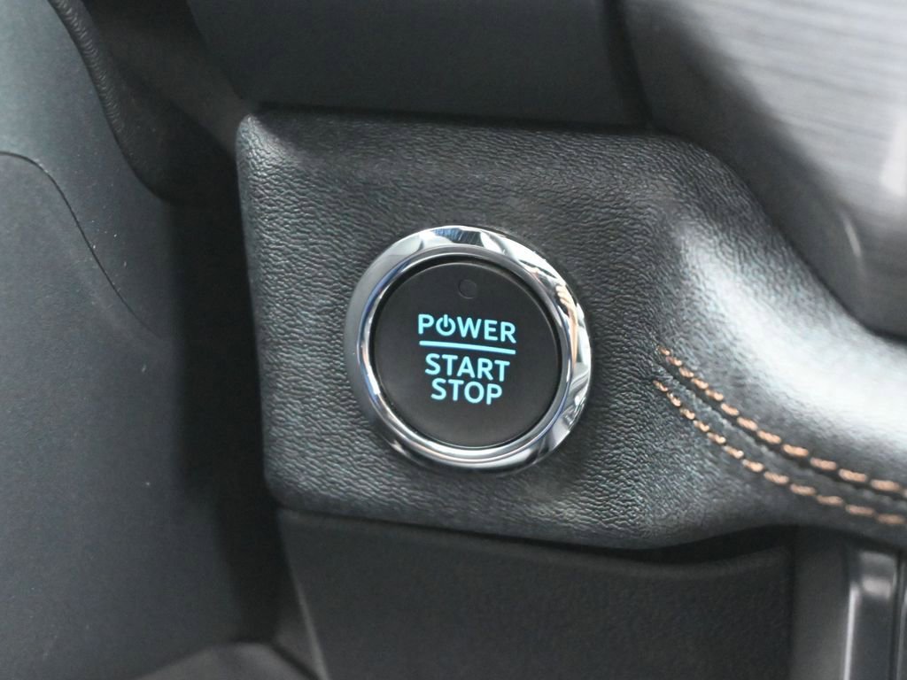 New 2025 Ford F150 Lightning Lariat w/ Max Trailer Tow Package image 13