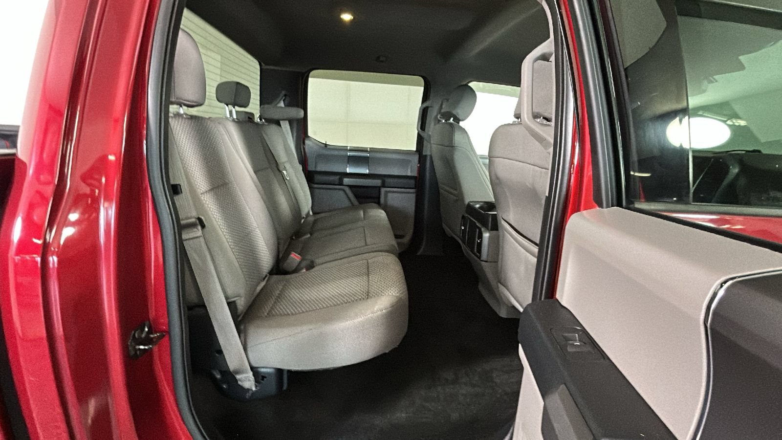 Used 2015 Ford F150 XLT w/ Equipment Group 301A Mid AWD/4WD image 33