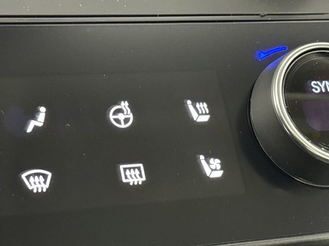 Used 2025 Hyundai Sonata Limited image 32