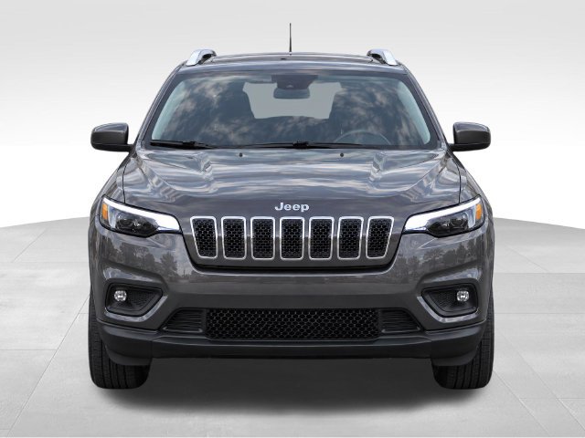 Used 2019 Jeep Cherokee Latitude Plus w/ Comfort/Convenience Group AWD/4WD image 5