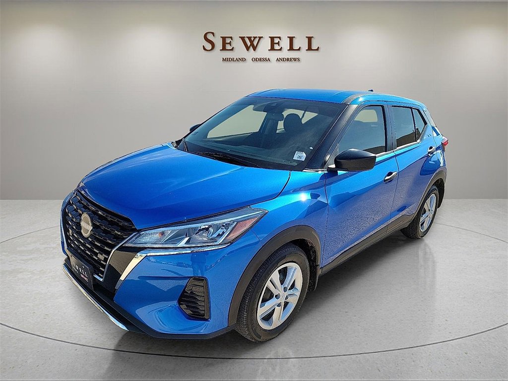 Used 2023 Nissan Kicks S