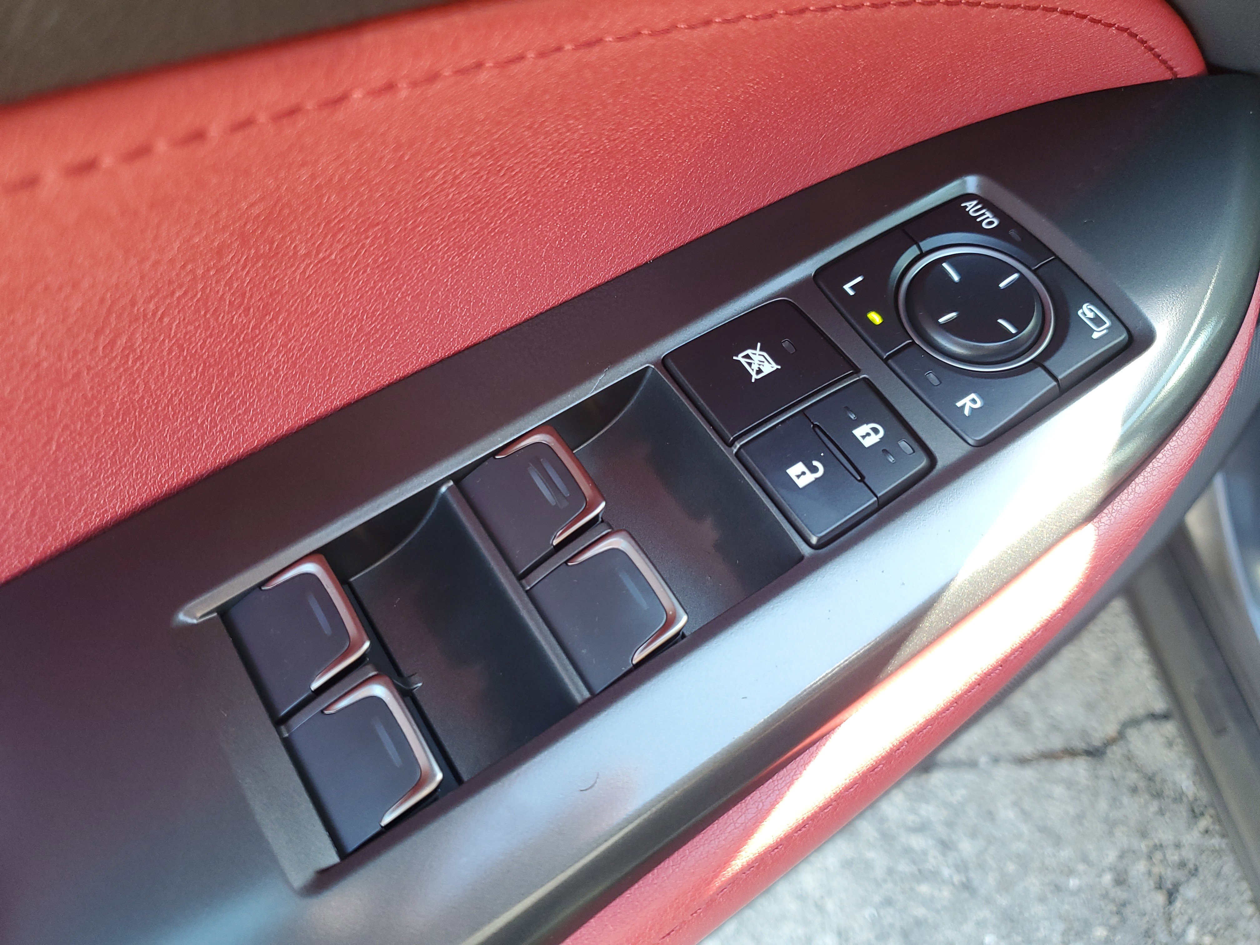 Used 2025 Lexus NX 250 FWD w/ Premium Package image 26