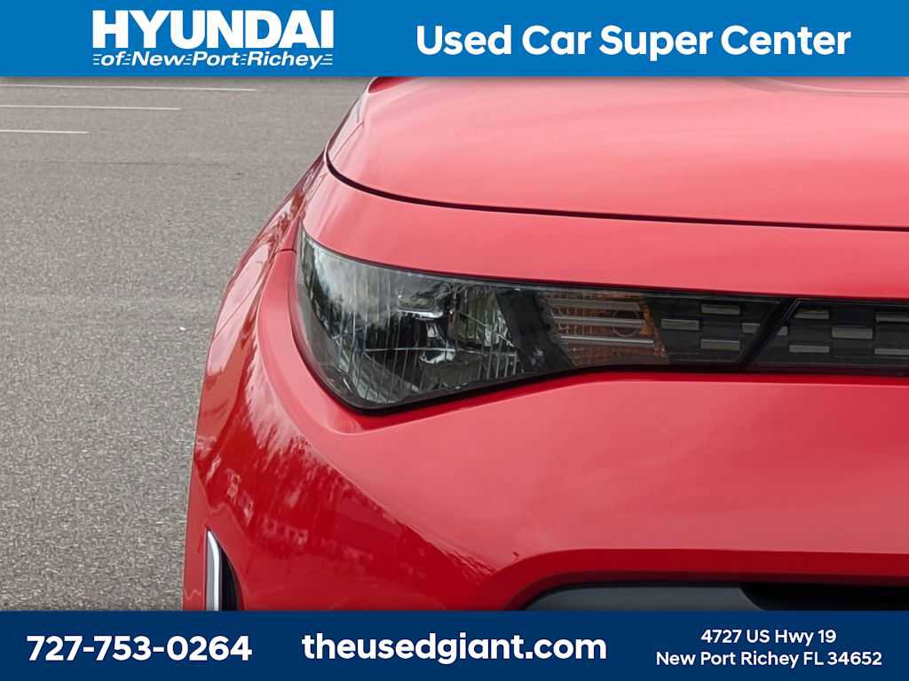 Used 2023 Kia Soul S image 9