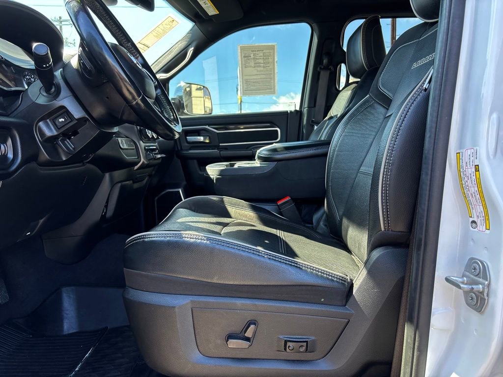 Used 2022 RAM 3500 Laramie image 15