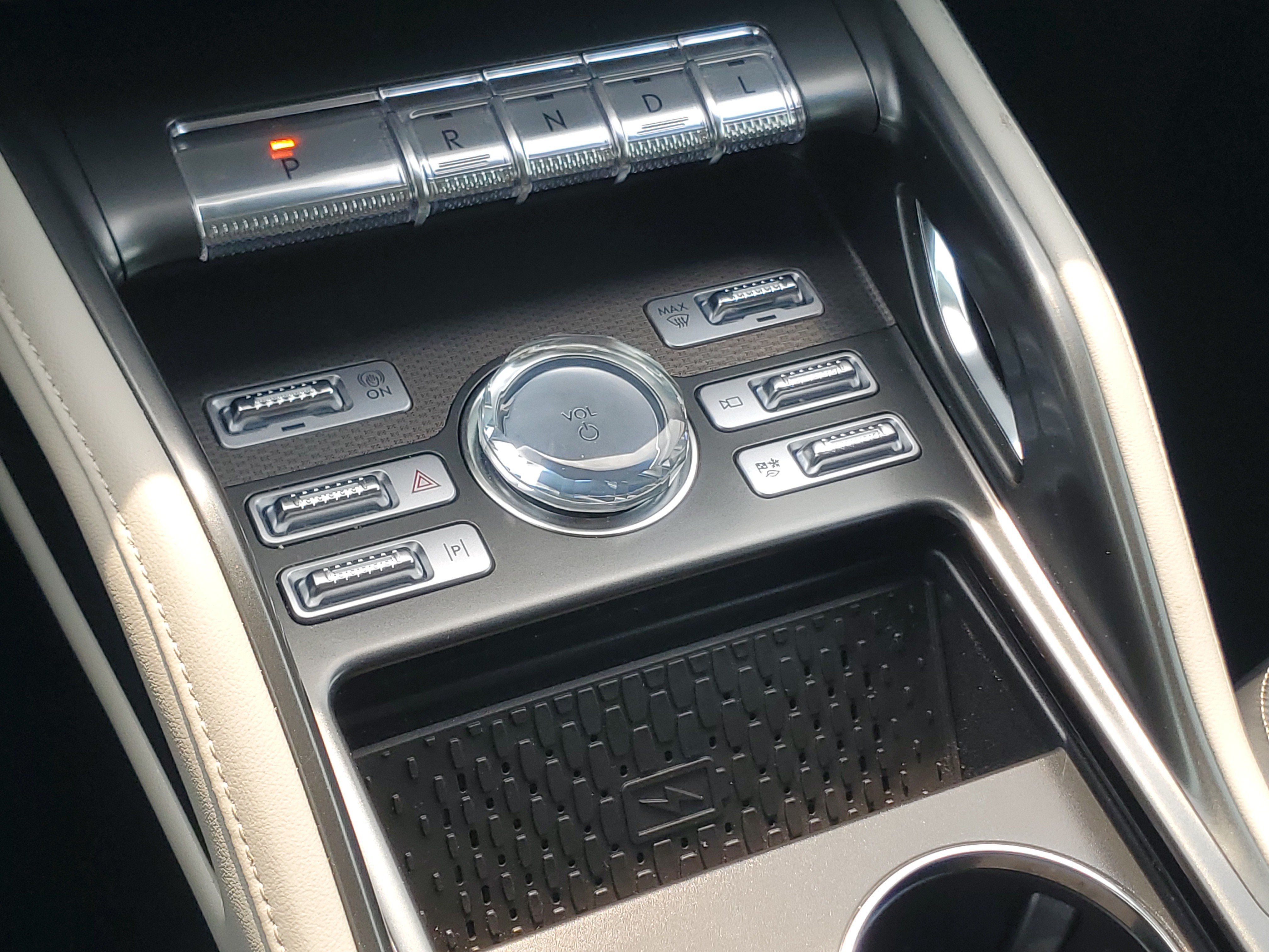 Certified 2024 Lincoln Nautilus Premier AWD/4WD image 20
