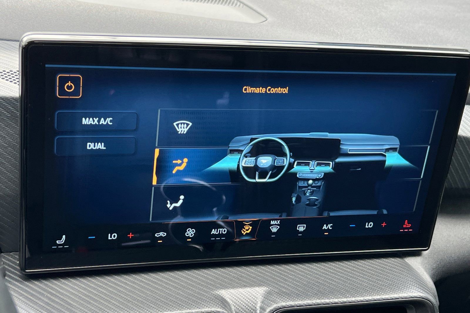 Used 2025 Ford Mustang EcoBoost image 19