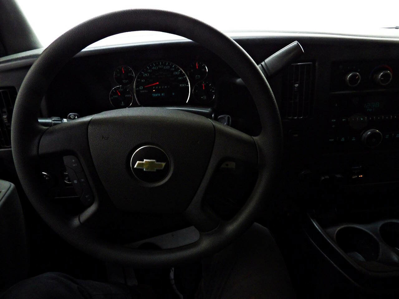 Used 2014 Chevrolet Express 3500 LT w/ LT Preferred Equipment Group RWD image 13