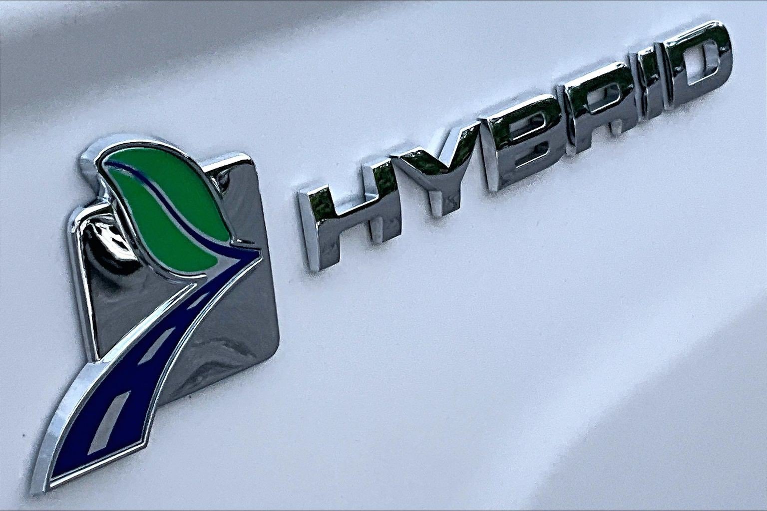 Used 2012 Ford Fusion Hybrid FWD image 30