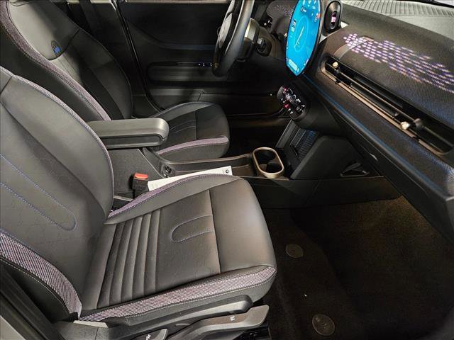 Used 2025 MINI Cooper S FWD image 21