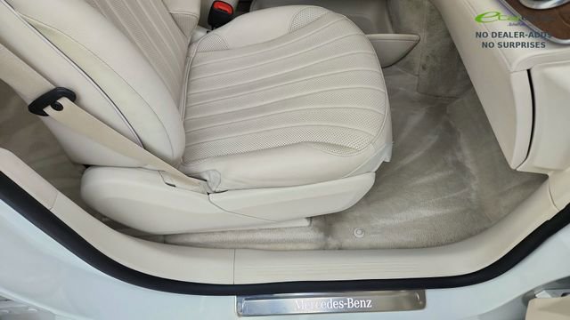 Used 2023 Mercedes-Benz EQS 450+ 4MATIC SUV w/ Exclusive Trim Package image 23