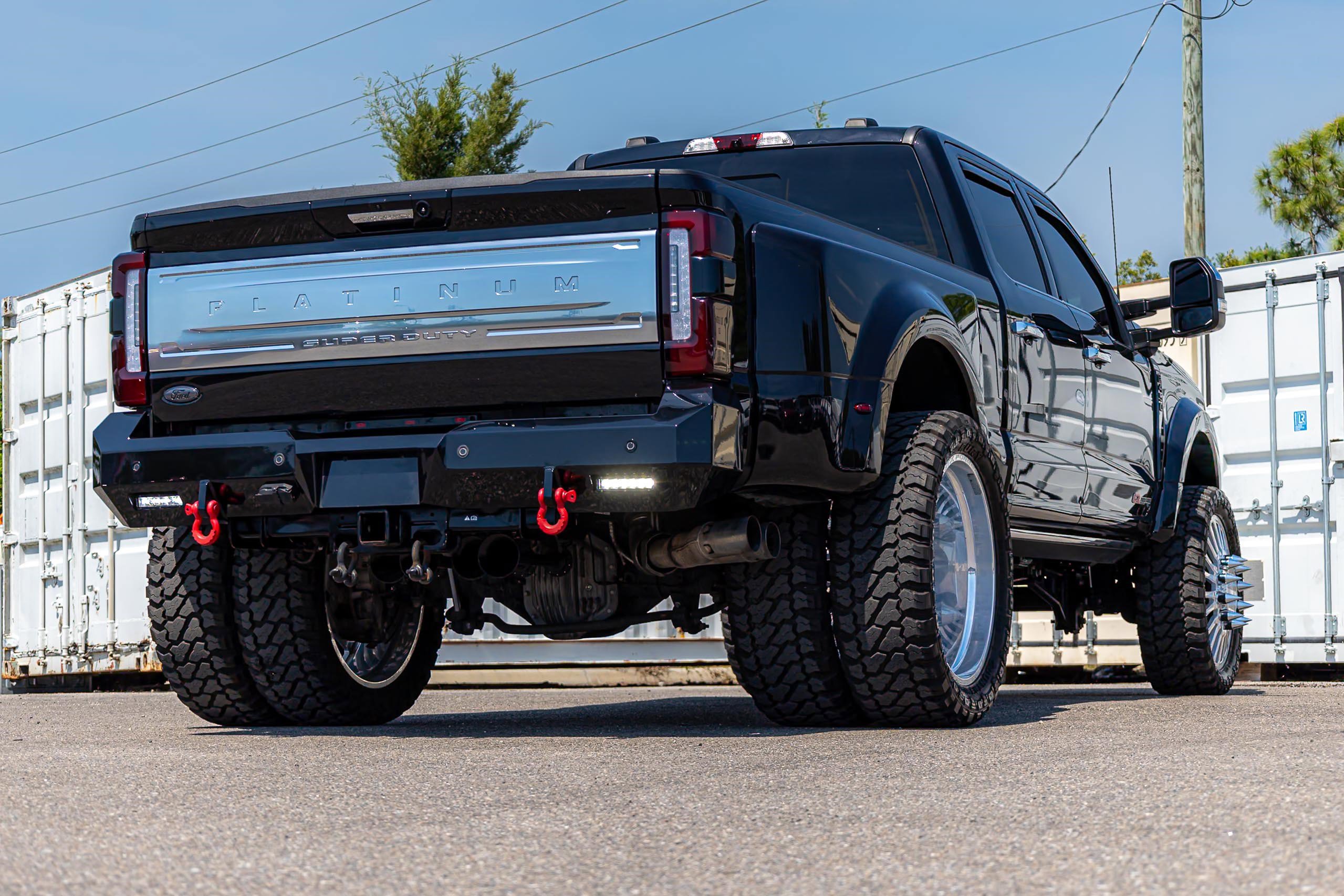 Used 2023 Ford F450 Platinum AWD/4WD video 3
