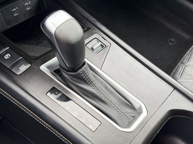 Used 2025 Nissan Kicks SV image 11