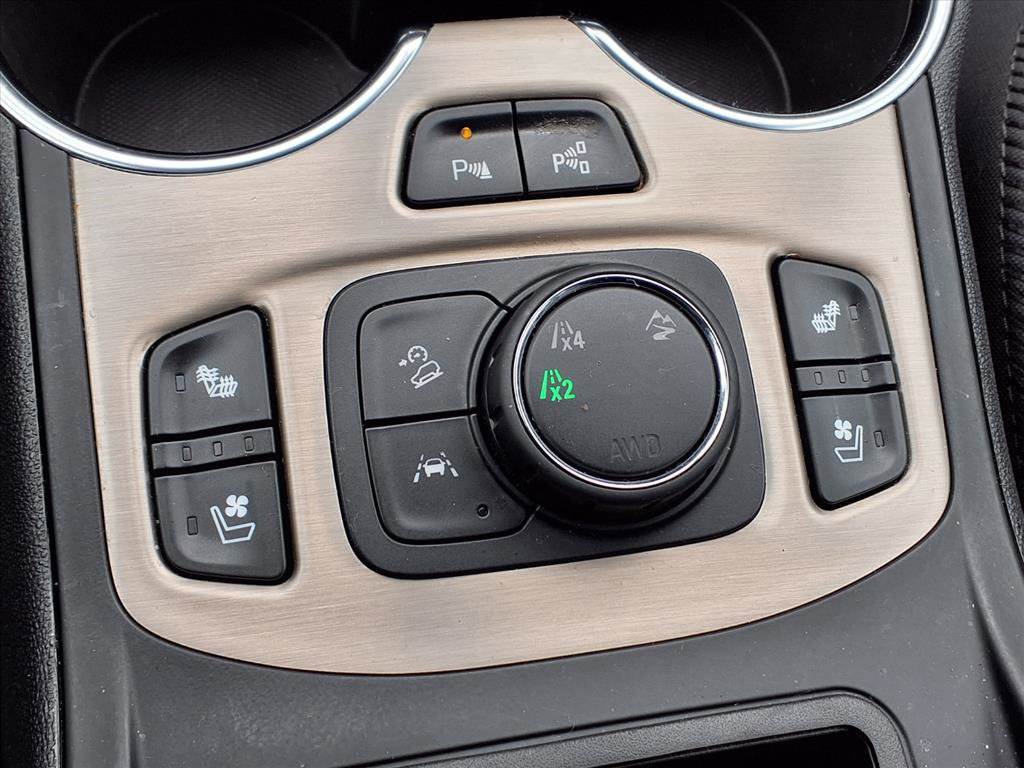 Certified 2024 GMC Terrain Denali w/ Denali Premium Package image 26