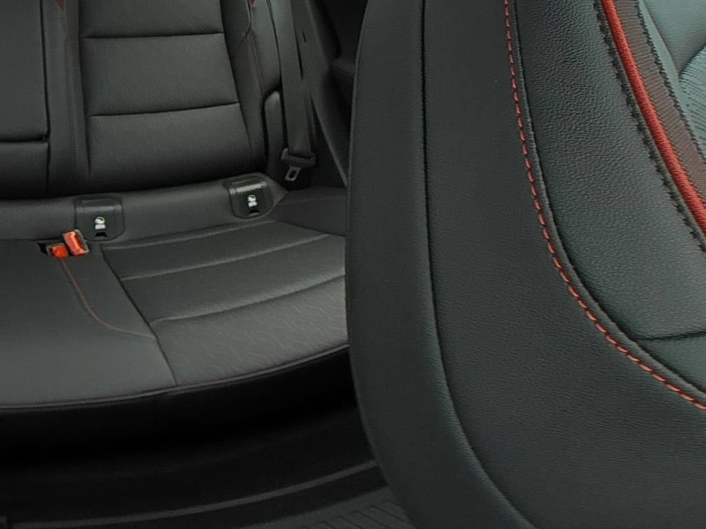 Certified 2025 Chevrolet Equinox RS w/ Safety and Technology Package FWD image 17