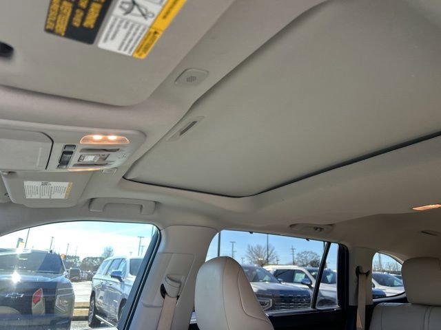 Used 2023 Toyota Highlander XLE image 17