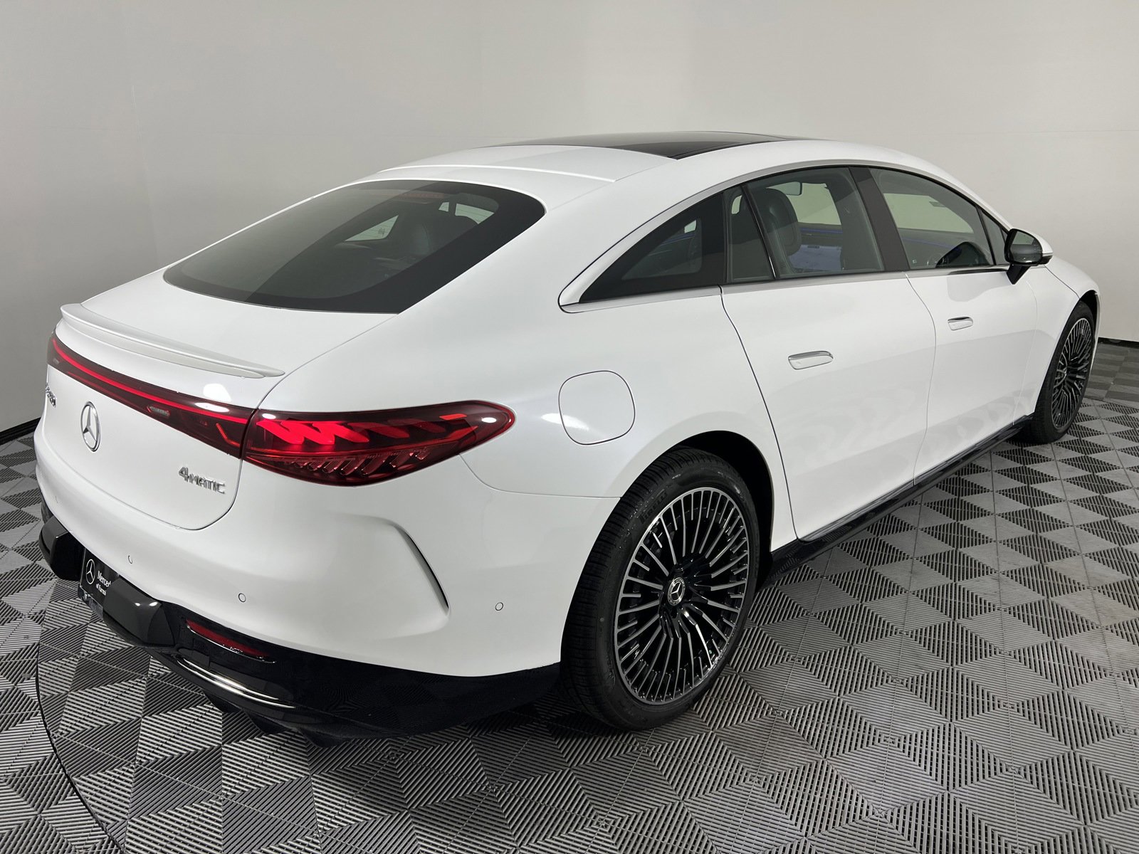 Used 2024 Mercedes-Benz EQS 450+ 4MATIC Sedan image 14