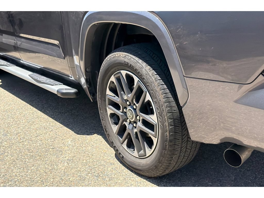 Used 2023 Toyota Tundra Limited AWD/4WD image 4