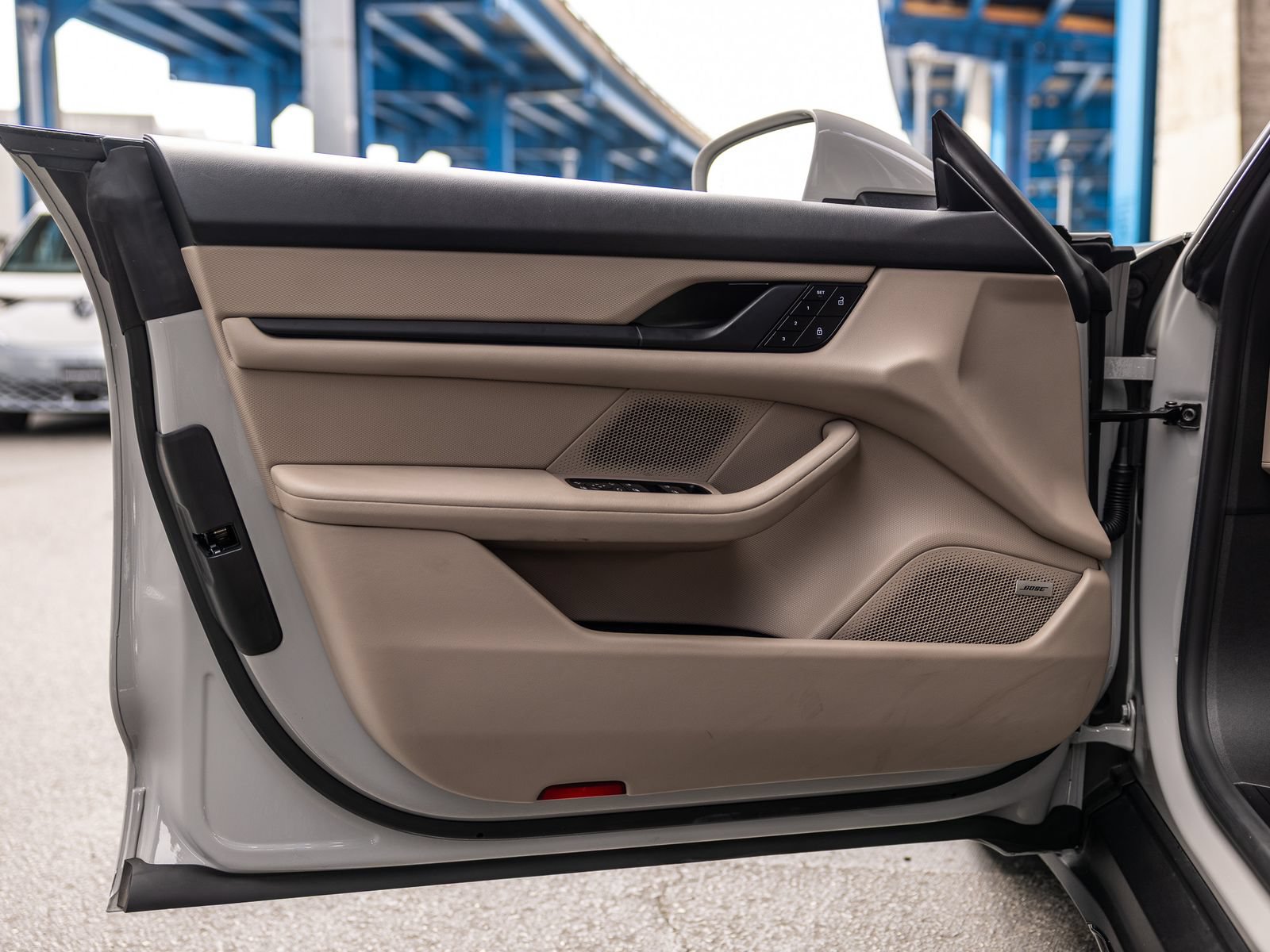 Certified 2024 Porsche Taycan 4S AWD/4WD image 40