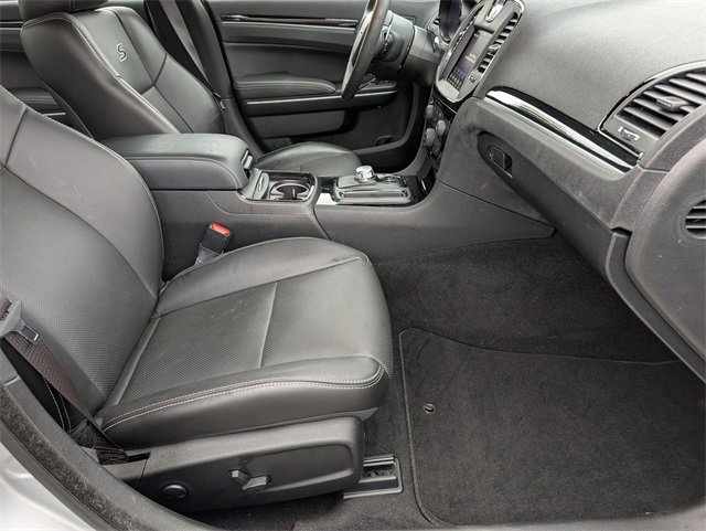 Used 2023 Chrysler 300 S w/ Comfort Group image 28
