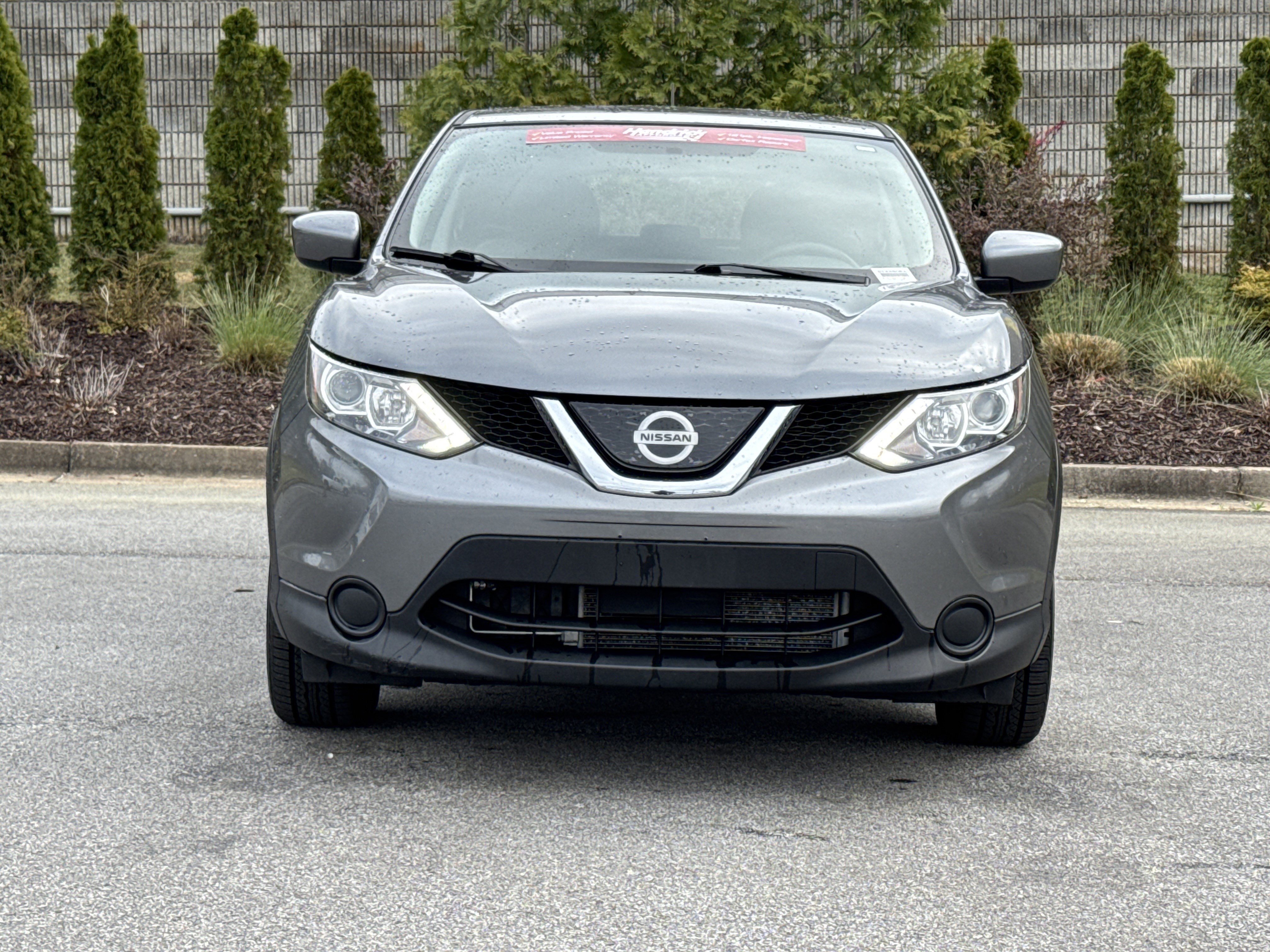 Used 2019 Nissan Rogue Sport S image 3