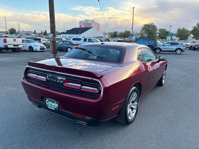 Used 2020 Dodge Challenger SXT RWD image 8