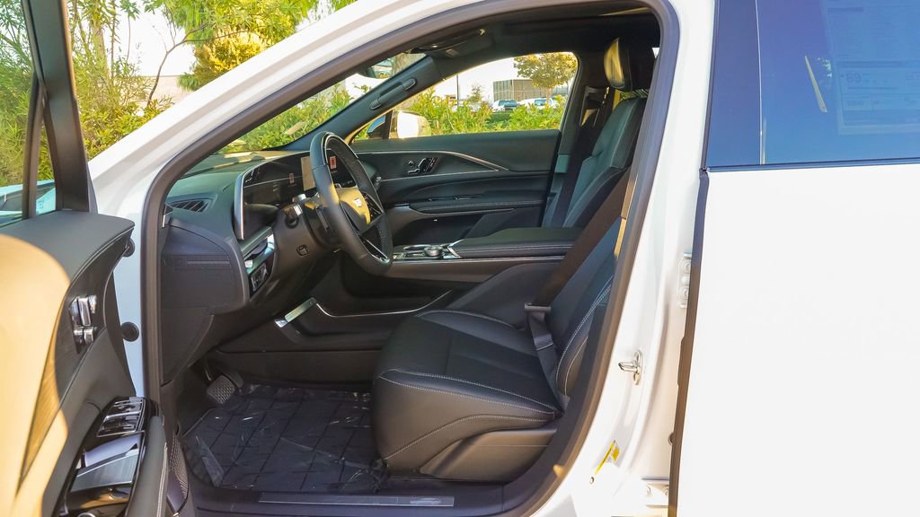 New 2026 Cadillac Lyriq Sport RWD image 12