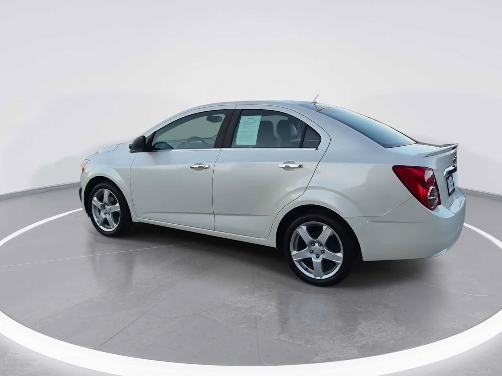 Used 2015 Chevrolet Sonic LTZ FWD image 6