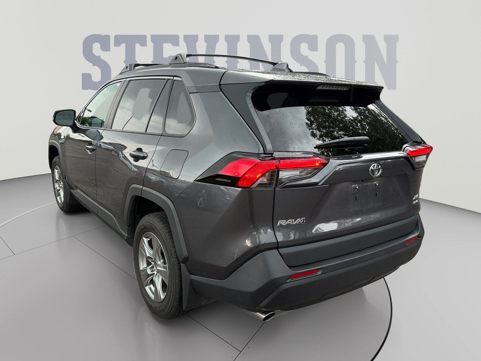 Used 2023 Toyota RAV4 XLE w/ Convenience Package AWD/4WD image 3