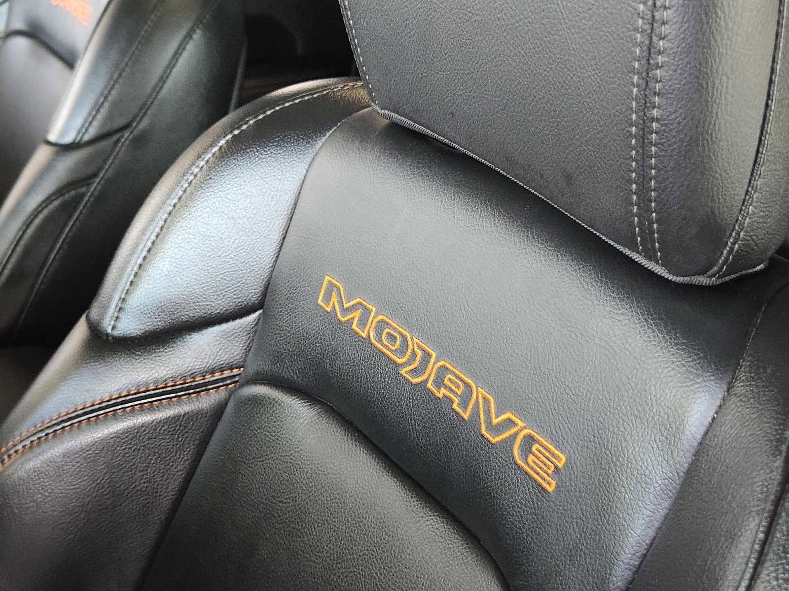 Used 2021 Jeep Gladiator Mojave image 15