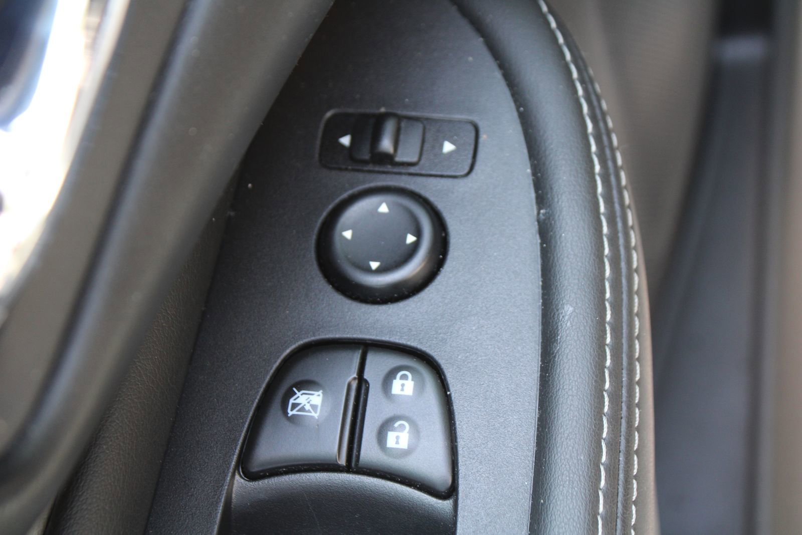 Used 2019 Nissan Murano SL w/ SL Technology Package FWD image 21